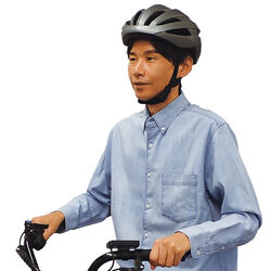 自転車用エアロヘルメット