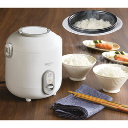 コンパクト炊飯器