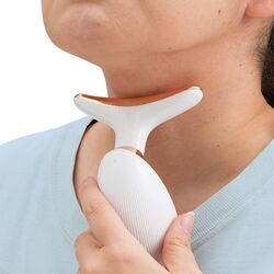 顔のたるみバイバイ