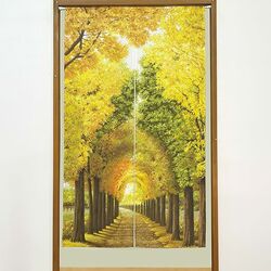 のれん秋の並木道