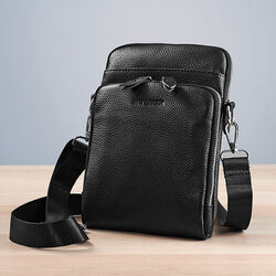 ポケット充実スリムな牛革ショルダー