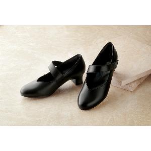 足のプロが考えた足が楽なパンプス