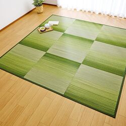 超コンパクトにたためる爽やかい草ラグ